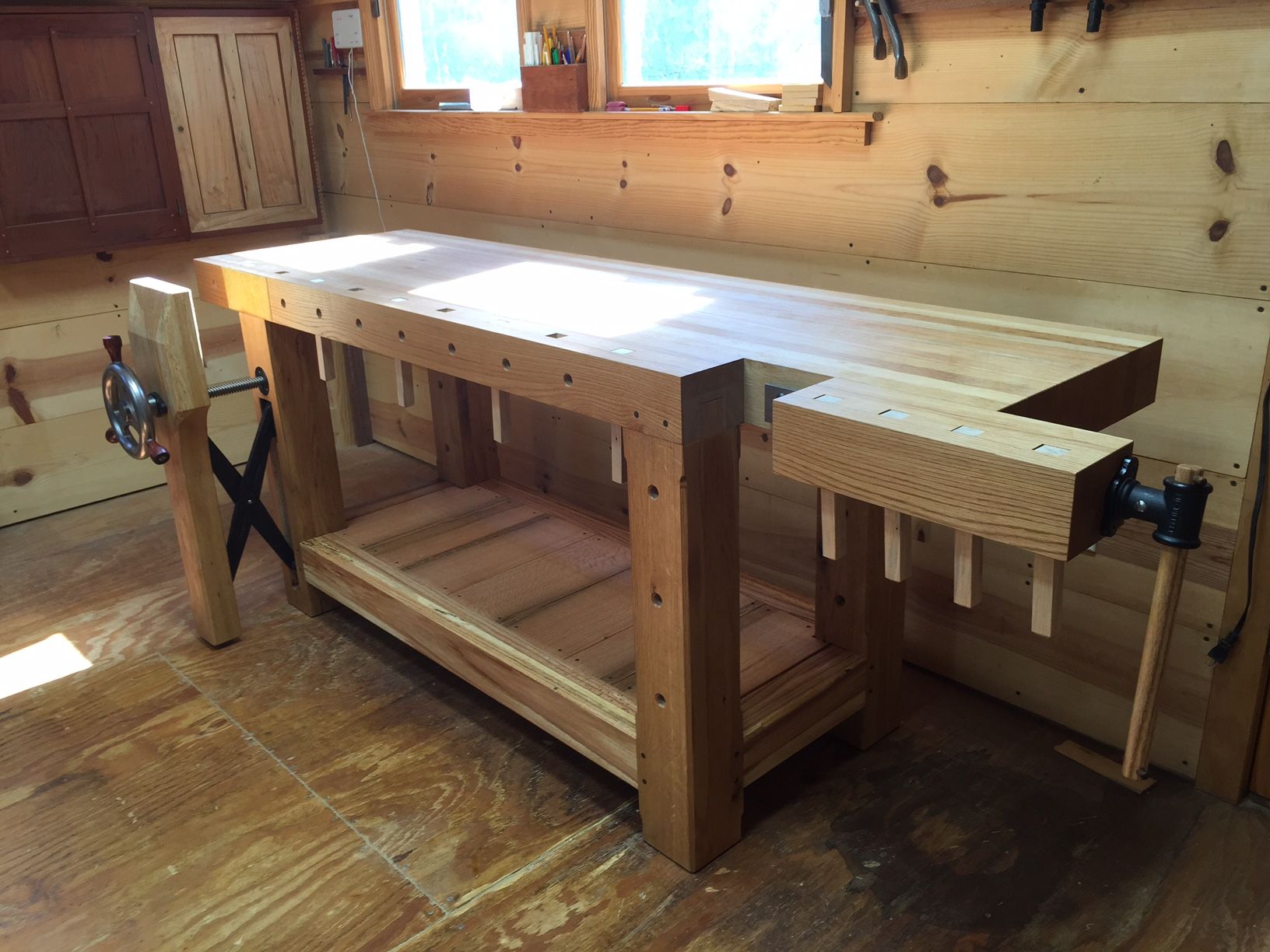 Roubo Workbench - FineWoodworking