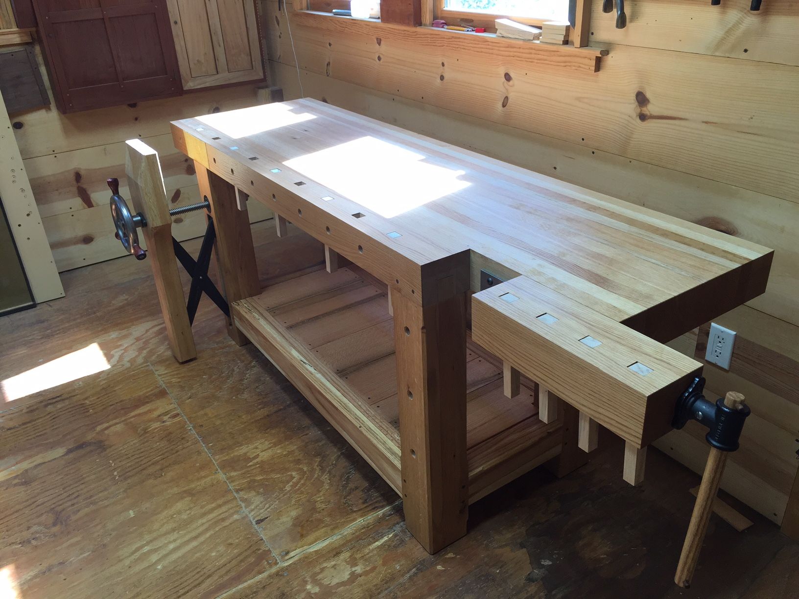 Roubo Workbench - FineWoodworking