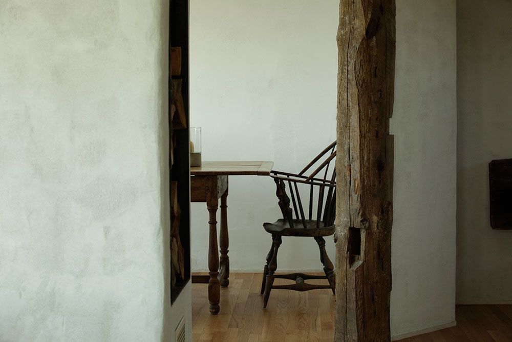 texture on lime-plaster walls