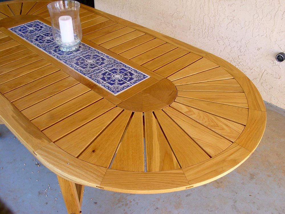Hayrake Base on an Outdoor Dining Table - FineWoodworking