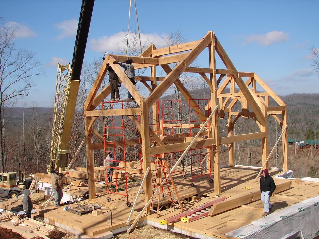 Frame Raising in North Carolina - Fine Homebuilding