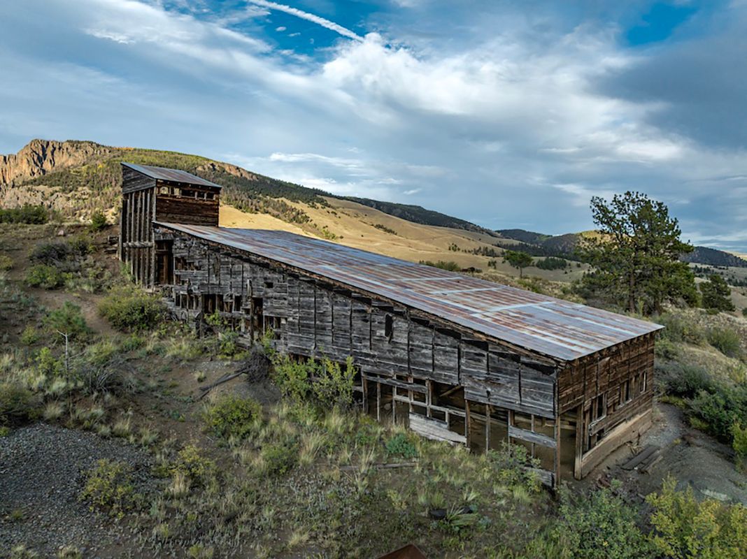 A Home Forged by Site and History - Fine Homebuilding