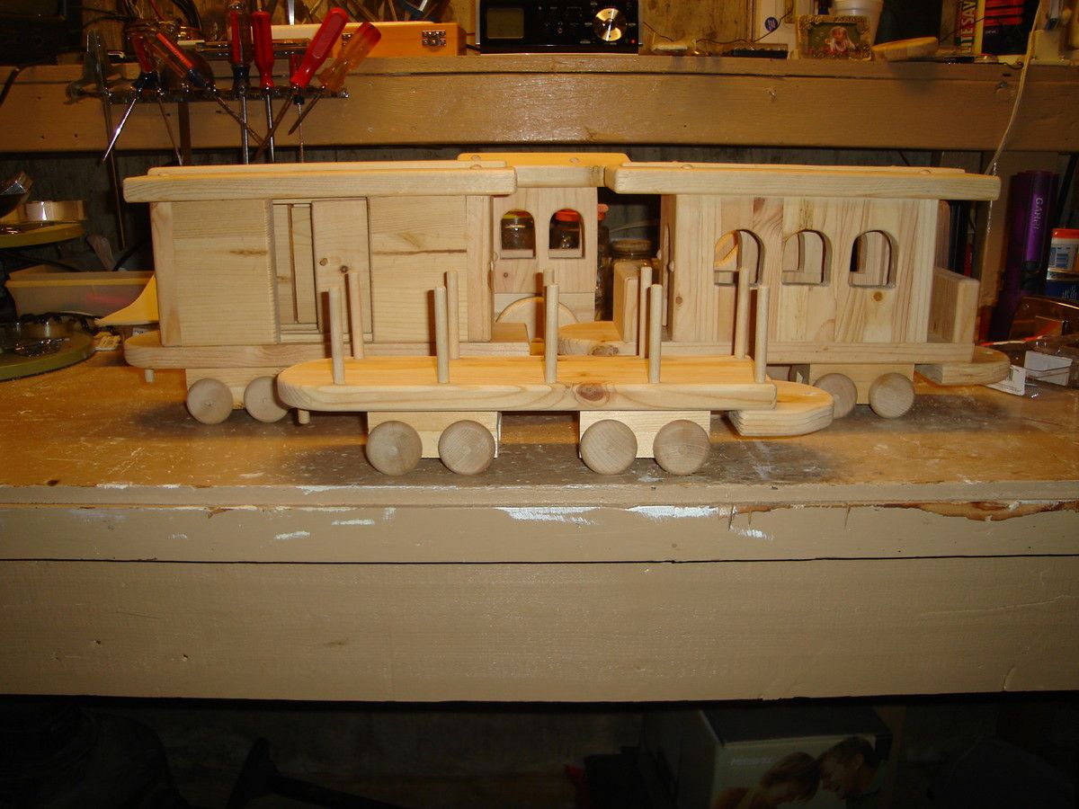 heritage train - FineWoodworking