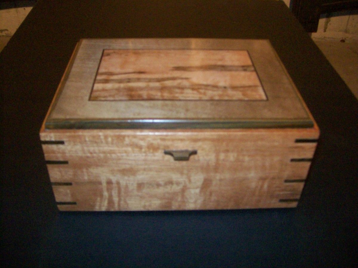 Tea Box - Spalted maple - FineWoodworking