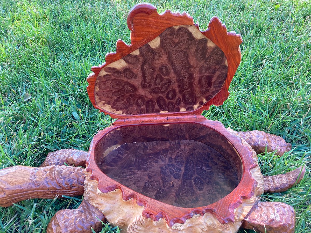 Turtle sculpture - FineWoodworking