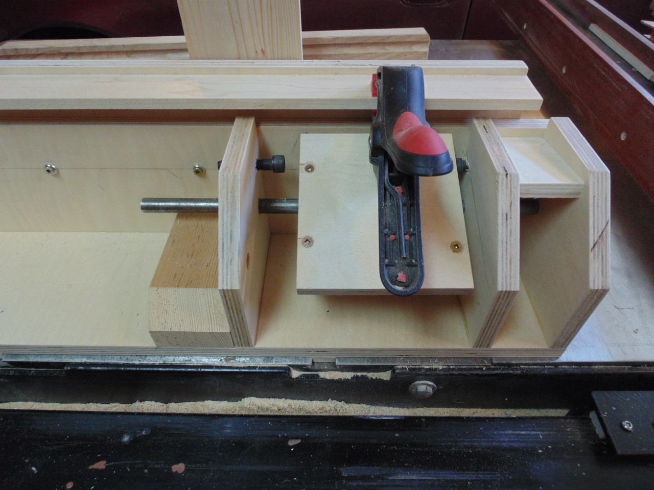 BOX JOINT JIG - FineWoodworking