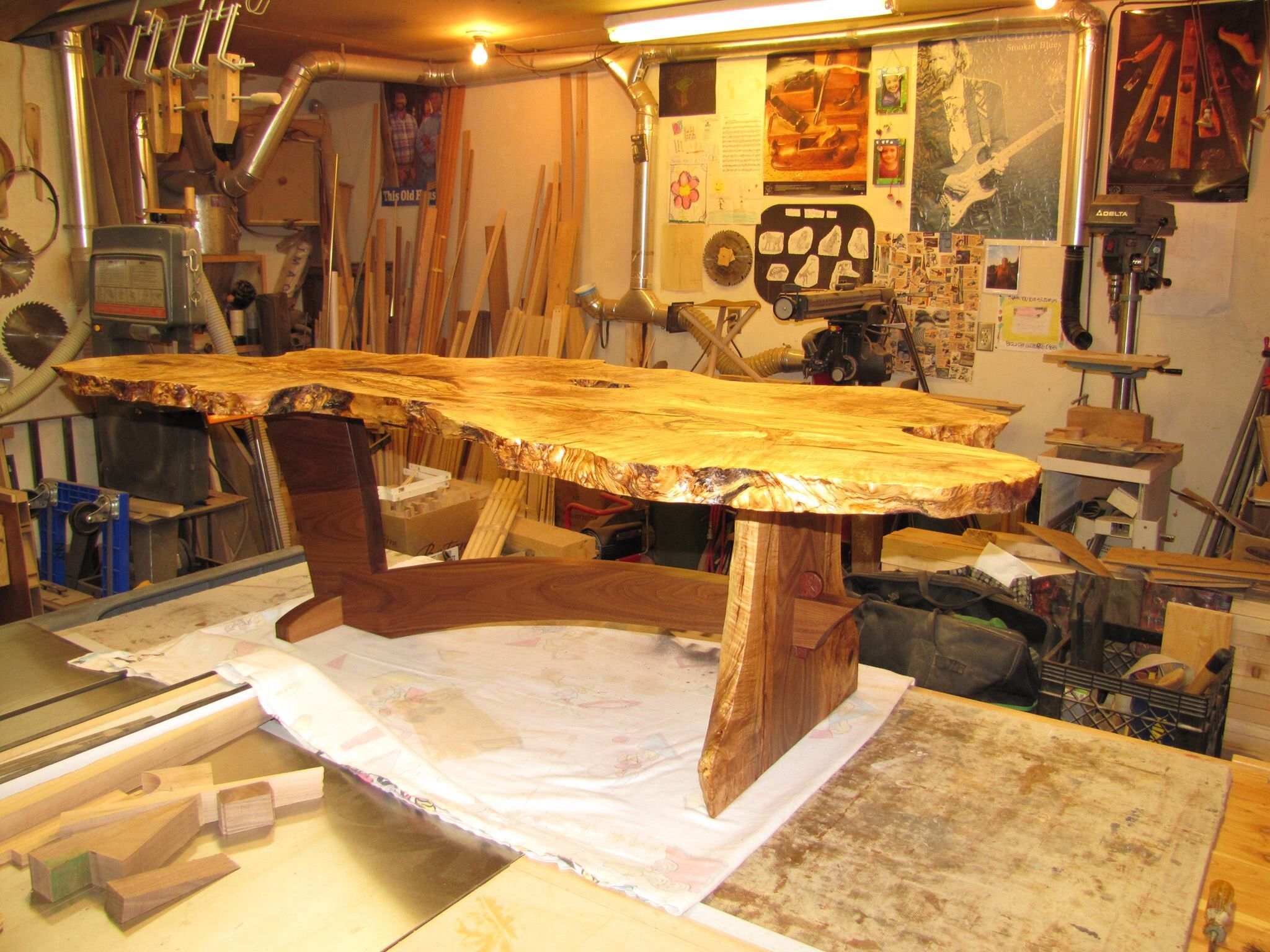 Live edge table - FineWoodworking