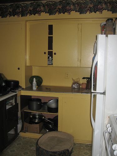 cottage kitchen: abuse victim gets new lease on life - Fine Homebuilding