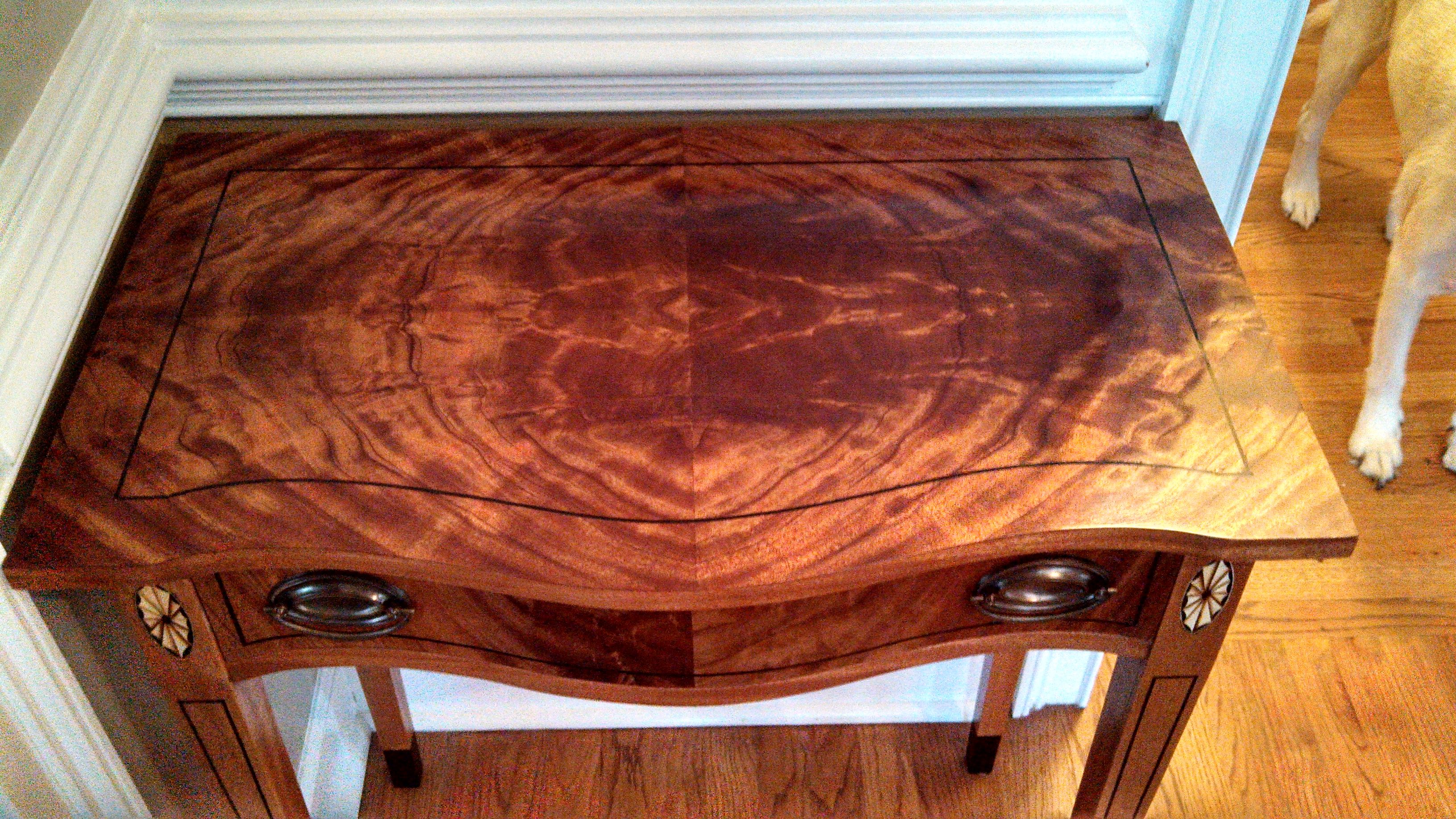 Federal Entry Table - FineWoodworking