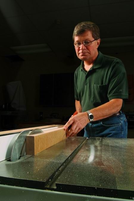 Despite Proven Technology, Attempts To Make Table Saws Safer Drag
