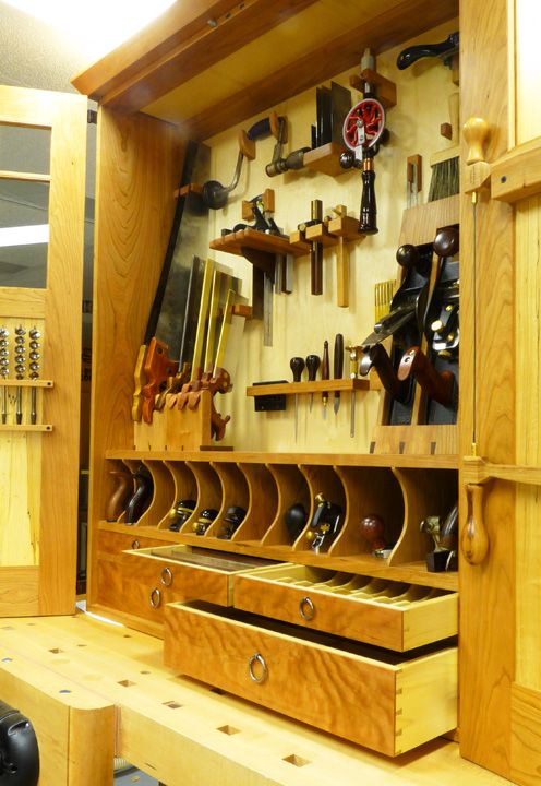 Tool Cabinet - FineWoodworking