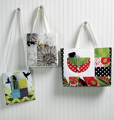 Contrasting Leaf Pattern Canvas Tote Bag