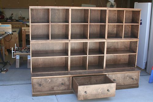 Cubbies for games & toys - FineWoodworking
