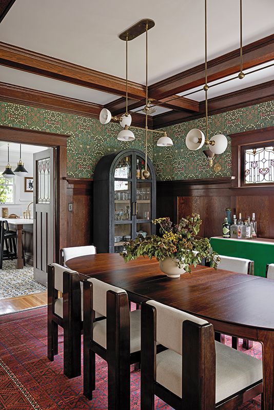 Craftsman House Interior Design Inspiration Abounds in this Classic ...