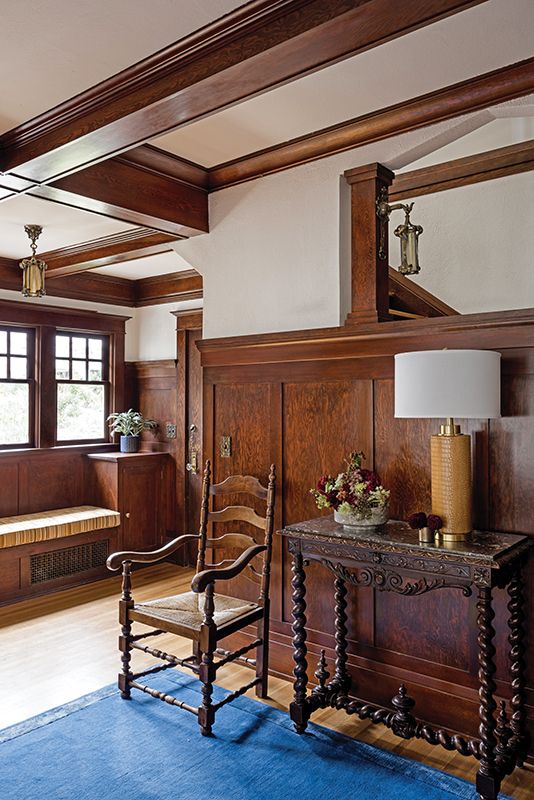 Craftsman House Interior Design Inspiration Abounds in this Classic ...