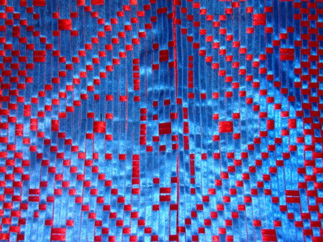 ribbon weaving cushion - Threads