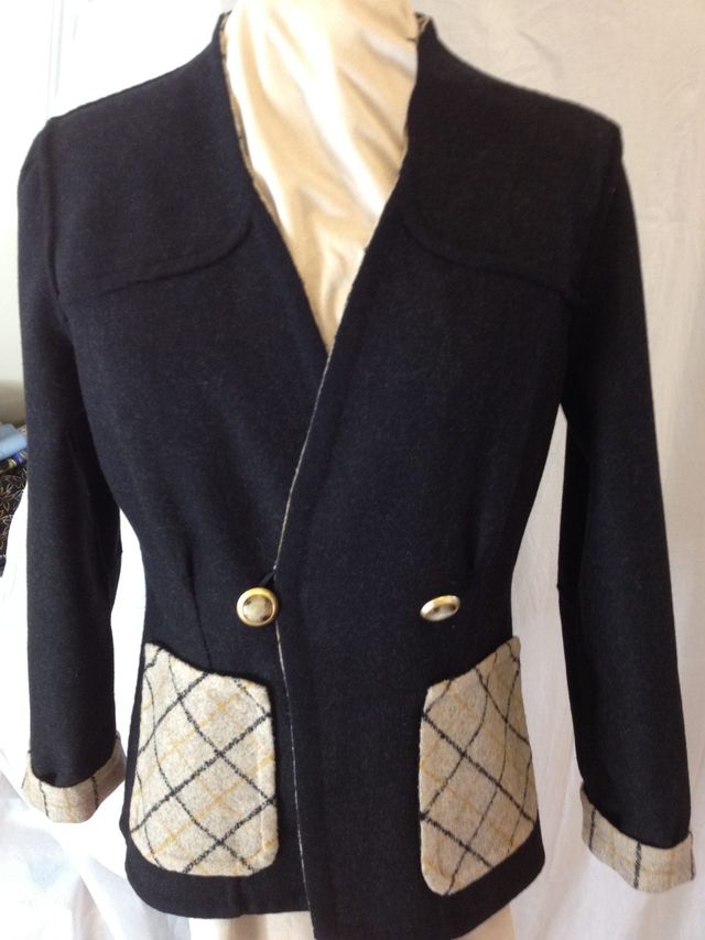 Double Coth Jacket - Threads