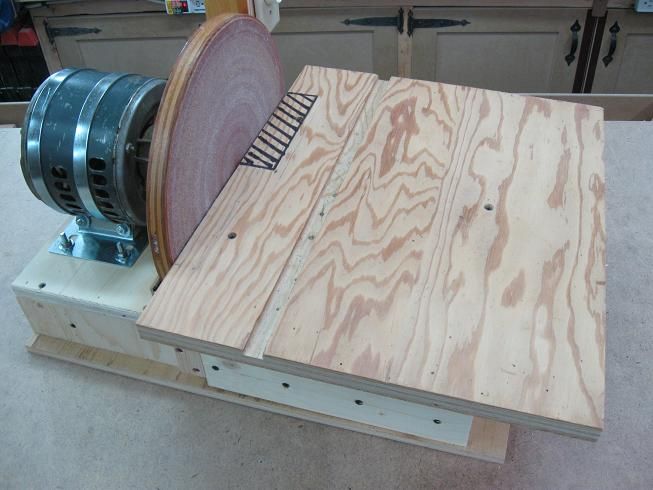 Homemade disk outlet sander