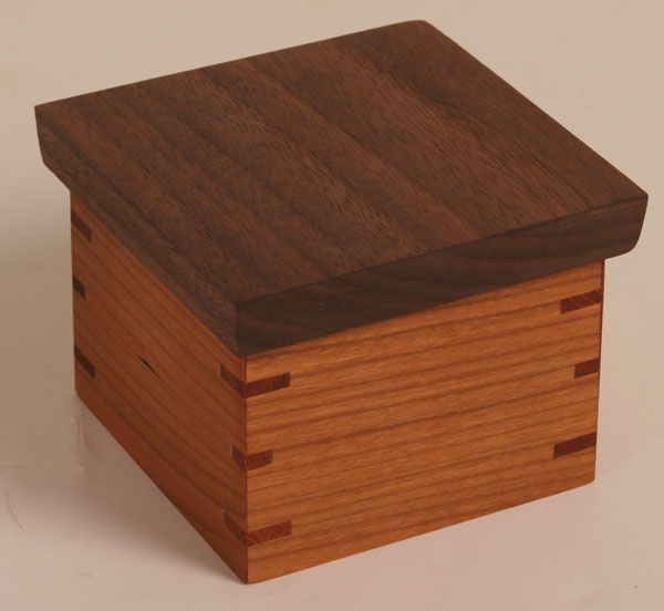 Build a Lift-Lid Box, Part 1 - FineWoodworking