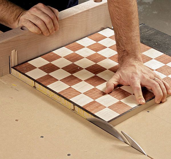 How to Make a Chess Board the Easy Way - FineWoodworking