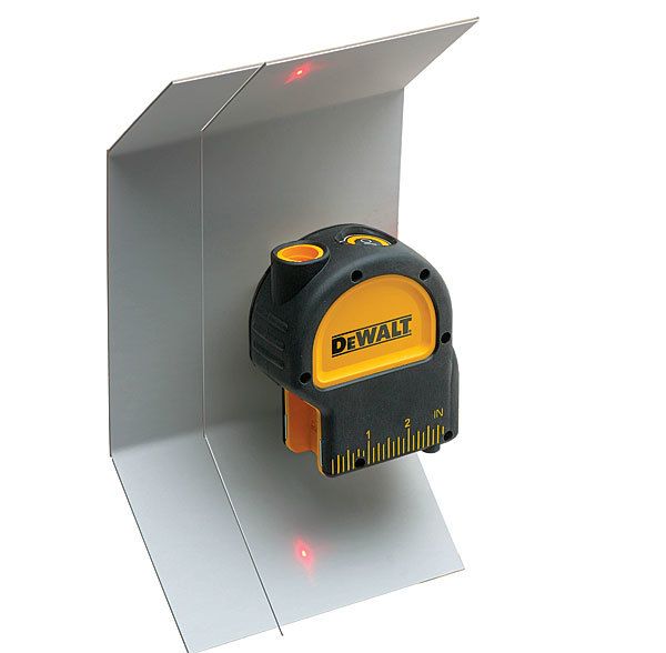 Vertical laser outlet plumb line