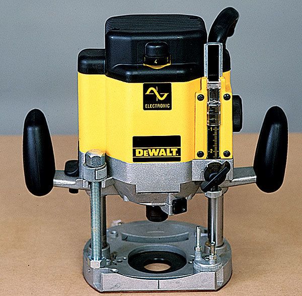 Dewalt discount router review