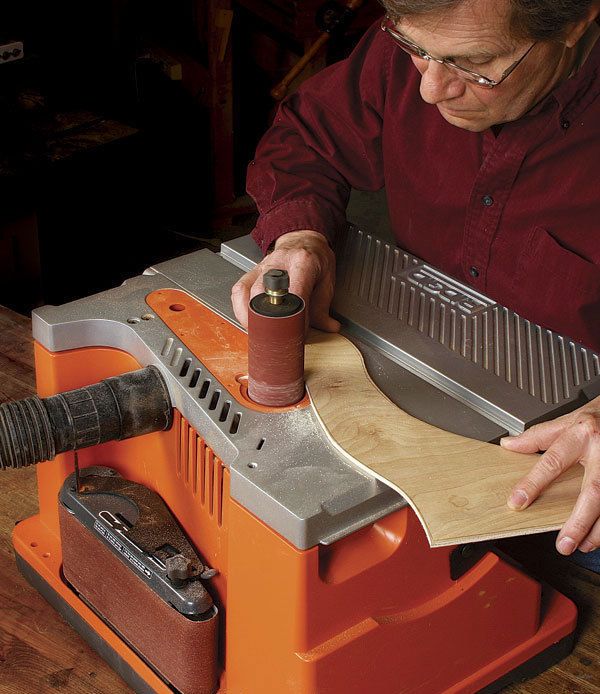 Oscillating edge belt and deals spindle sander