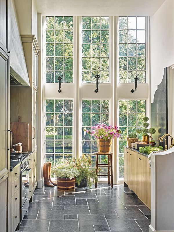 A Traditional-Style Cottage on the Coast of South Carolina - Fine ...