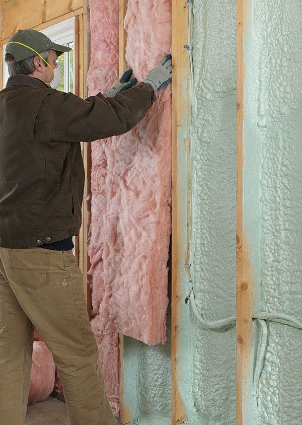 Fiberglass vs. Spray Foam: Which is Best?