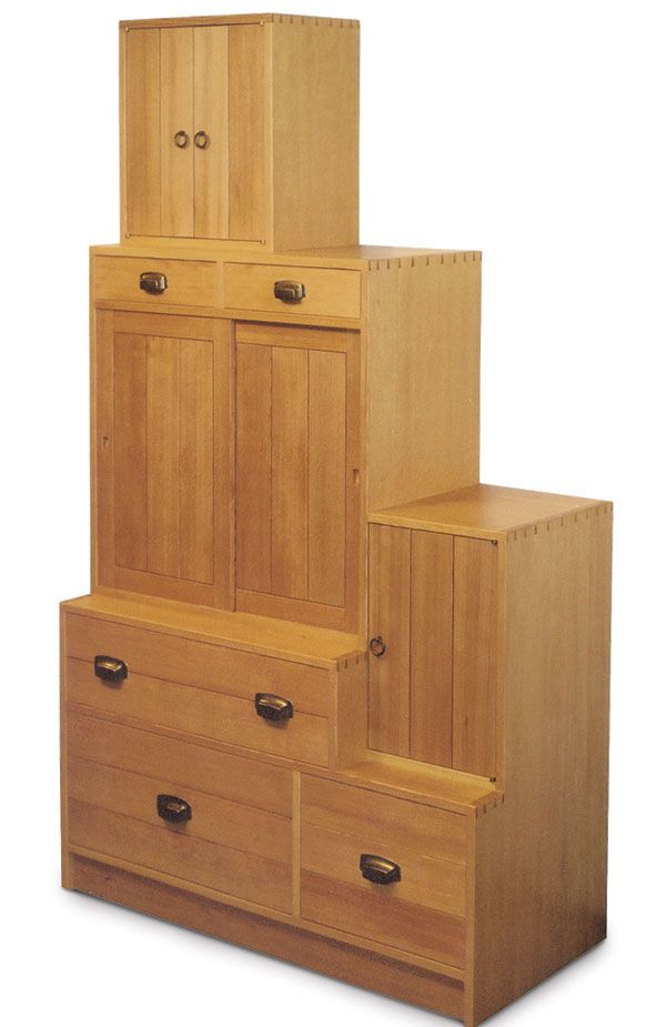 Japanese-style Step Chest - FineWoodworking