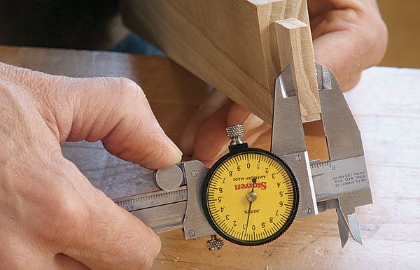 Machinist's Calipers - FineWoodworking
