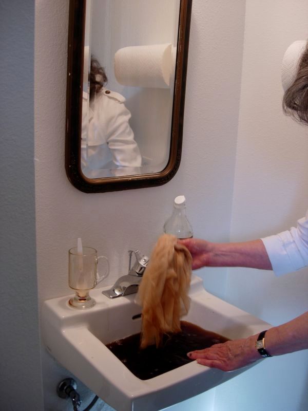 How to Dye Silk Organza Threads