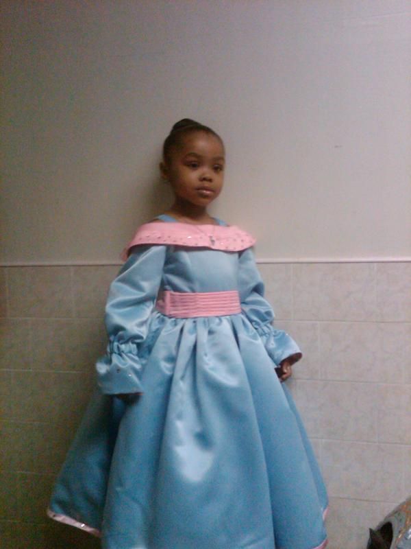 Cinderella dress for 5 hotsell year girl