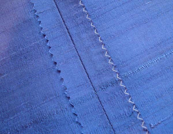 How to sew enclosed seams - Small Bobbins