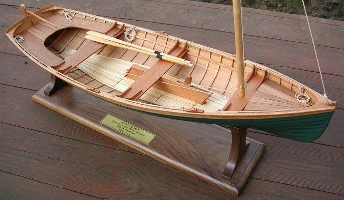 Wooden boat model - FineWoodworking
