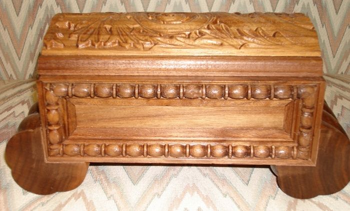Judge's Box - FineWoodworking