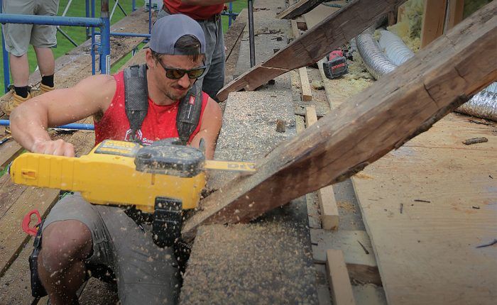 Wall deals cutting chainsaw