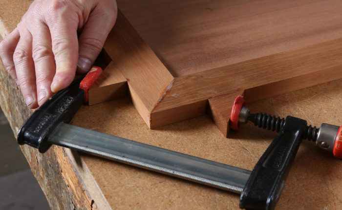 WOOD MITRE PICTURE CORNER MITER GLUING CLAMP WOODWORKING FRAMING TOOL