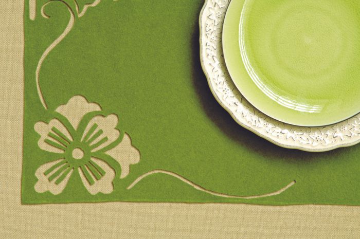 25 Great Ideas For Making Placemats for Your Tables - Pillar Box Blue