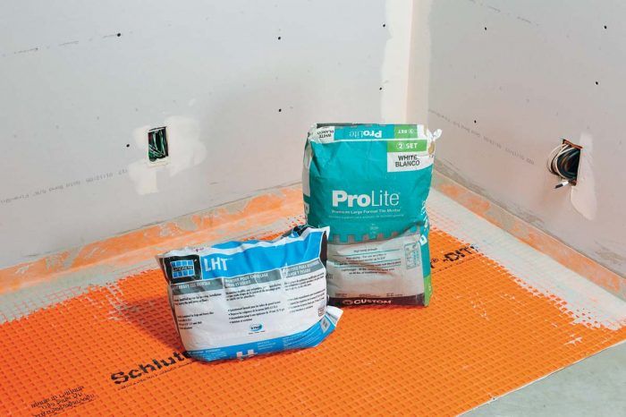 Floor and wall tiles: Choosing the right tile adhesive. 