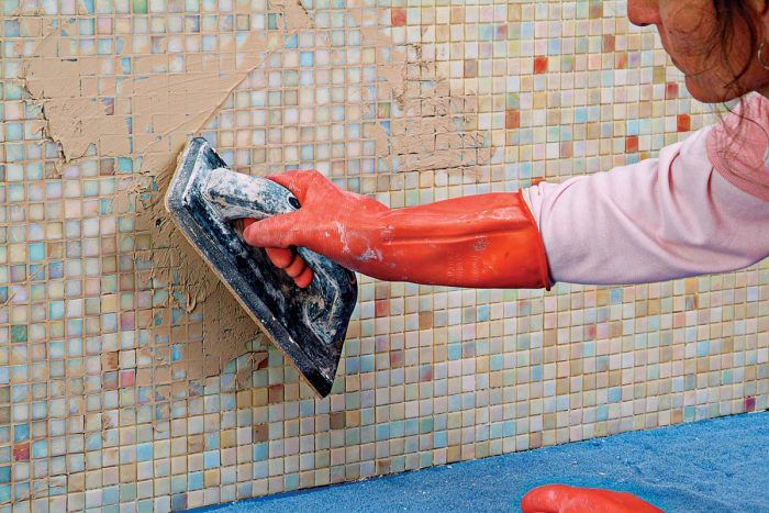 Tips to Clean and Maintain Glass Tiles