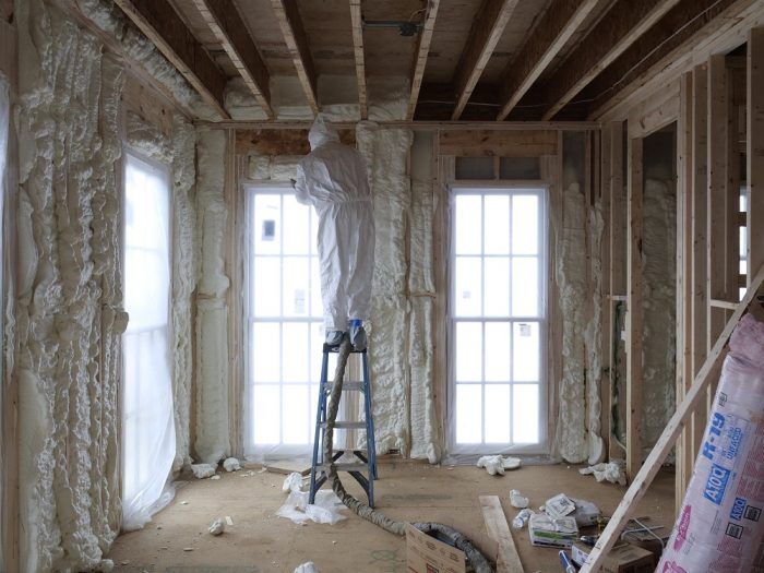 Buyer's Guide to Insulation: Spray Foam - Fine Homebuilding