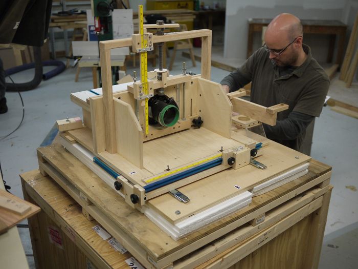 Homemade Horizontal Router Table - FineWoodworking