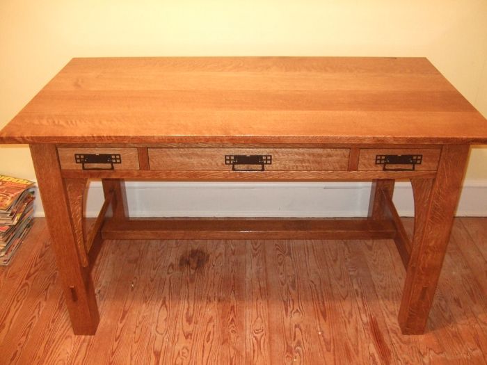 Craftsman style writing desk - FineWoodworking