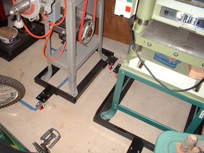 Mobil bases - FineWoodworking