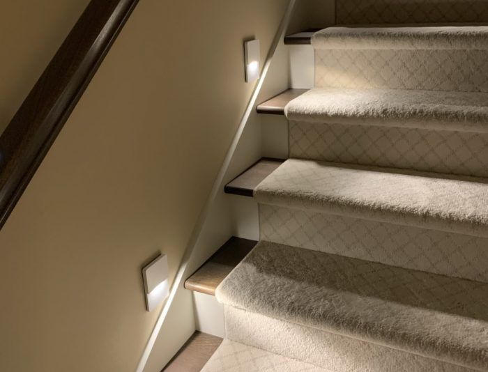 Lights in deals stairs with carpet