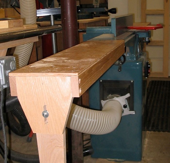 Jointer outfeed deals table