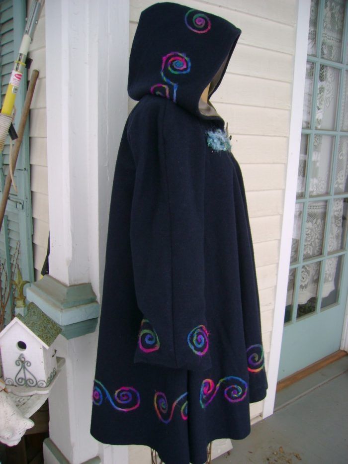 Needle felted coat - Threads