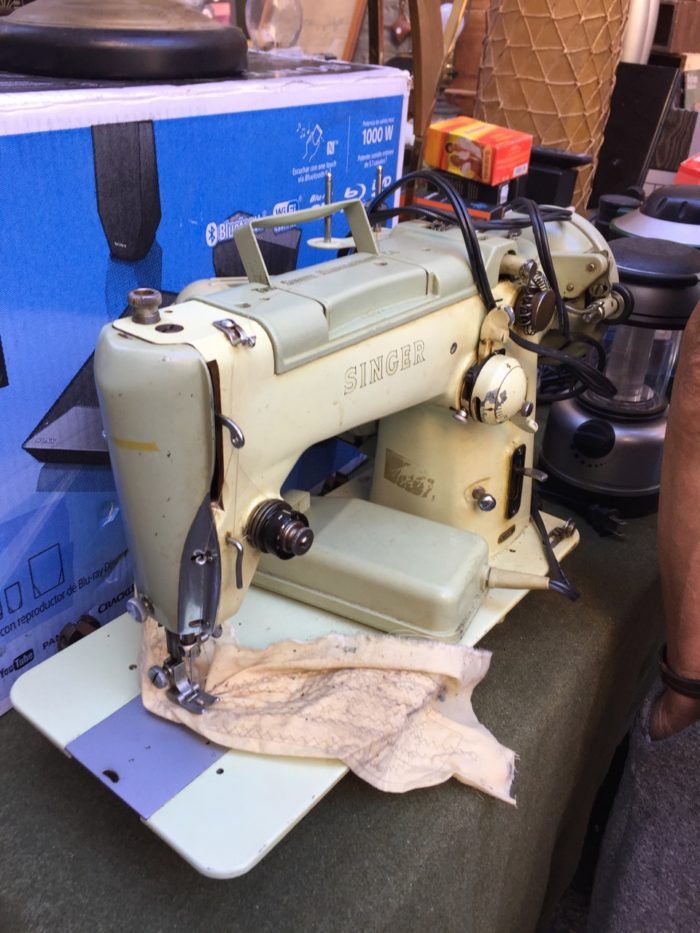 My antique Singer 15 sewing machine < with my hands - Dream