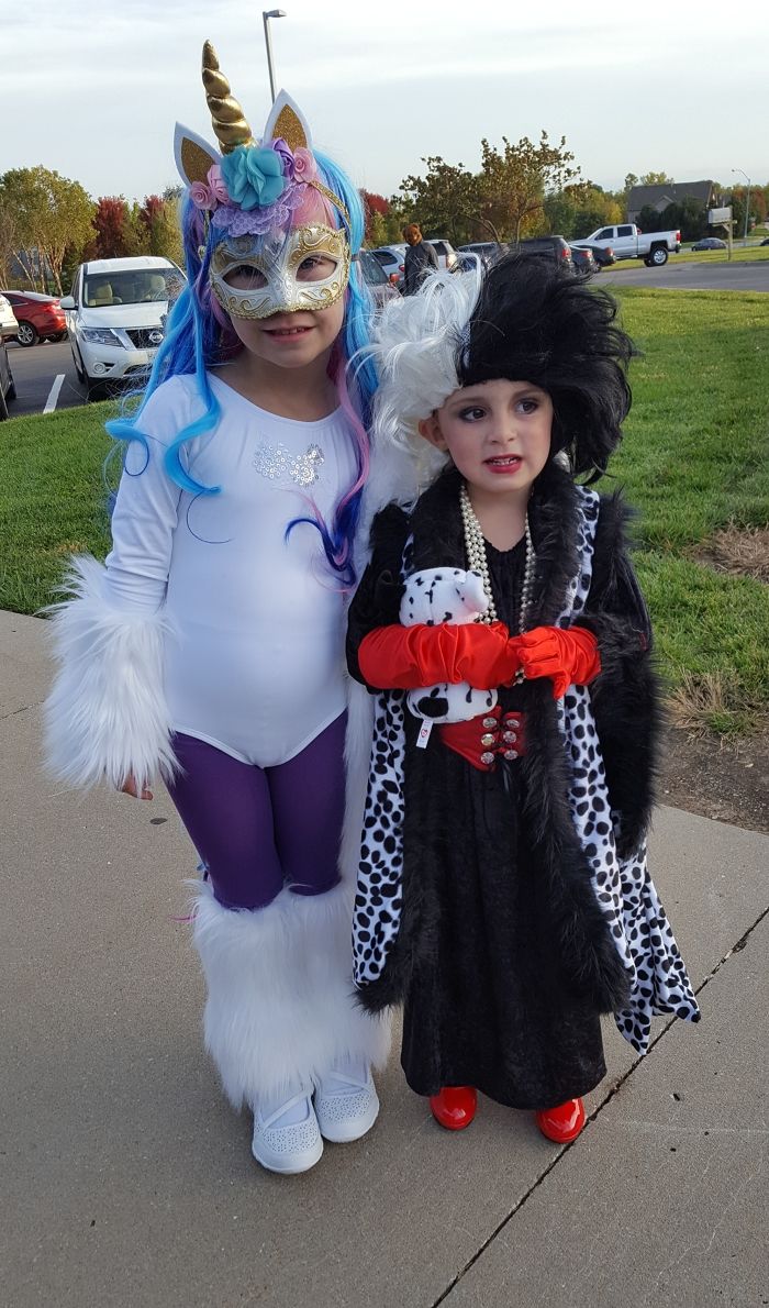 grand daughters costumes - Threads